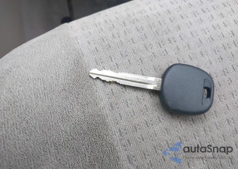 2008 Toyota Corolla Ce из США, поврежденный, VIN 1NXBR32EX8Z014965